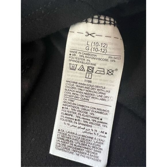 Old Navy Black Keyhole Back Tie Front Top Girls Large 10 - 12 - Picture 6 of 7